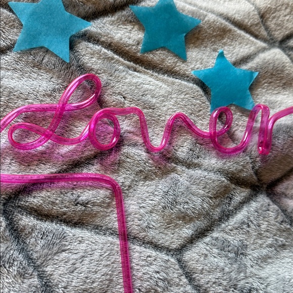 RARE Taylor Swift Lover Straw Pink Plastic Official Merch - Picture 2 of 2